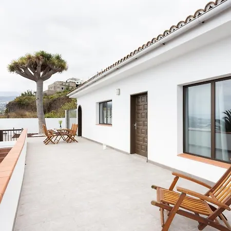 Villa Axel With Heatable Pool Villa *